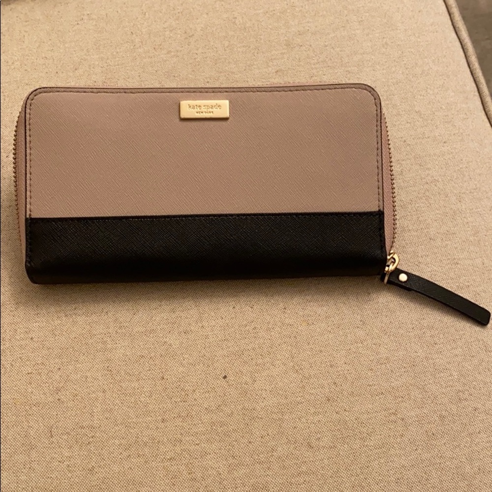 Kate Spade Wallet!